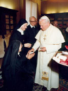 Sisters thank the Holy Father for claiming the document about the miracle